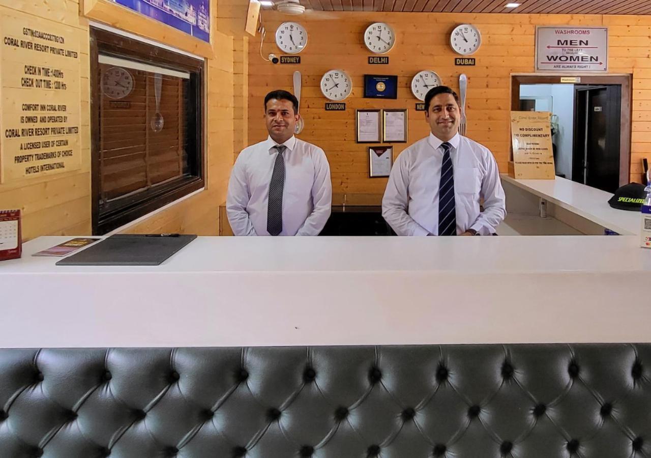 Comfort Inn Coral River Mādhopur Exteriör bild